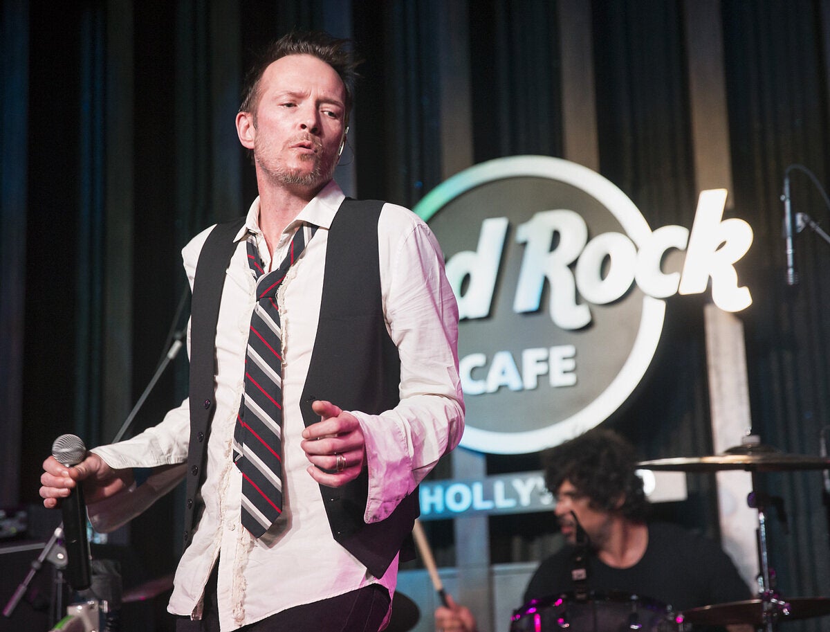 Scott Weiland (από τους Stone Temple Pilots)