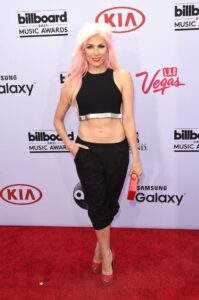 Bonnie McKee 