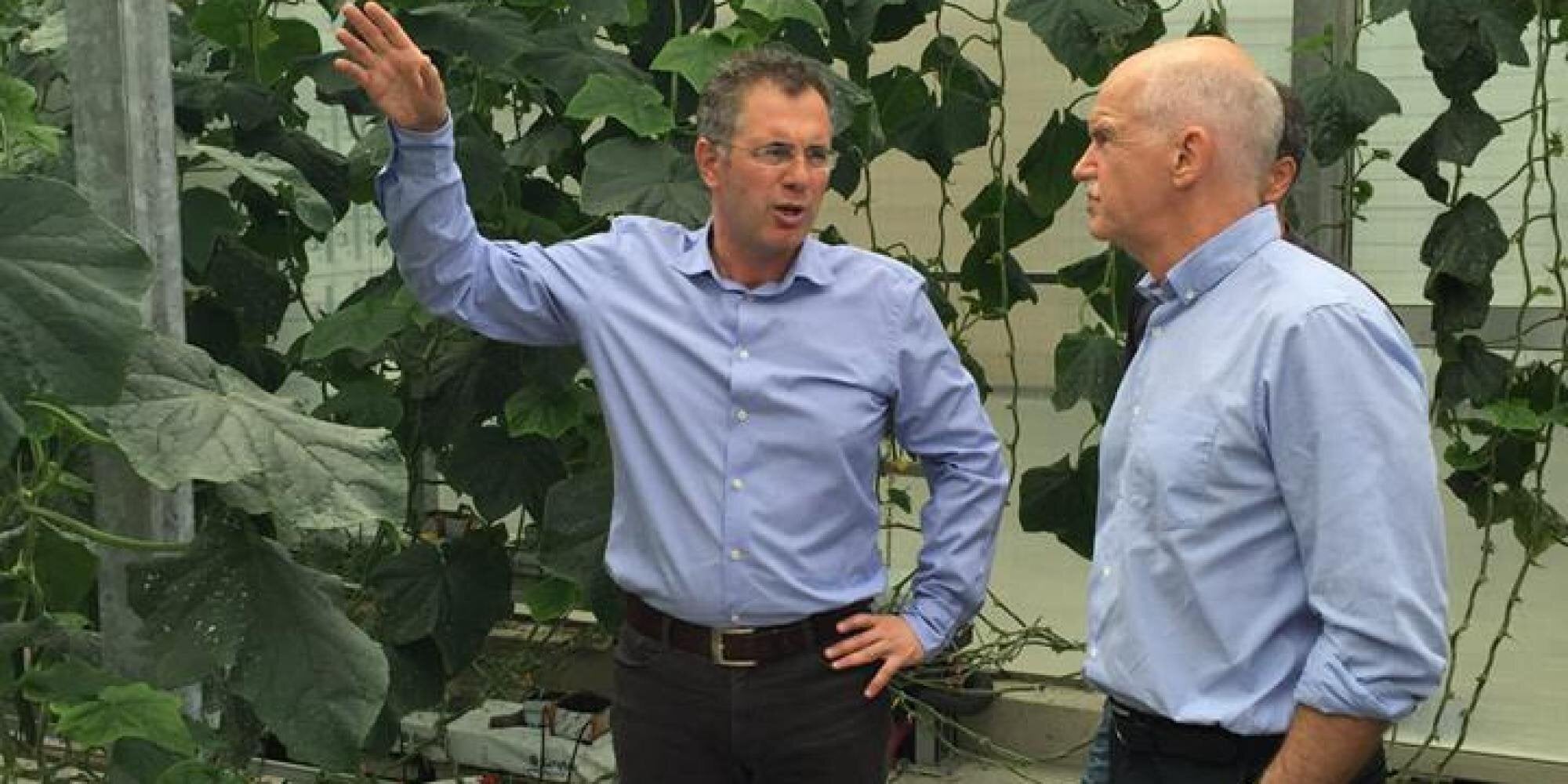 Στα θερμοκήπια του Ερασμίου ο Γιώργος Παπανδρέου