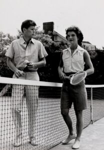 1953
