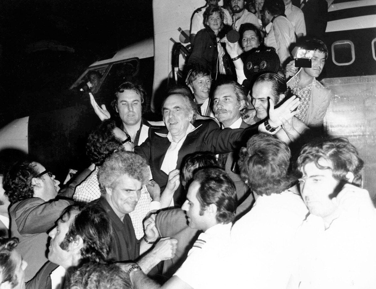  ΑΦΙΞΗ ΑΝΔΡΕΑ ΠΑΠΑΝΔΡΕΟΥ ΣΤΗΝ ΕΛΛΑΔΑ - 1974