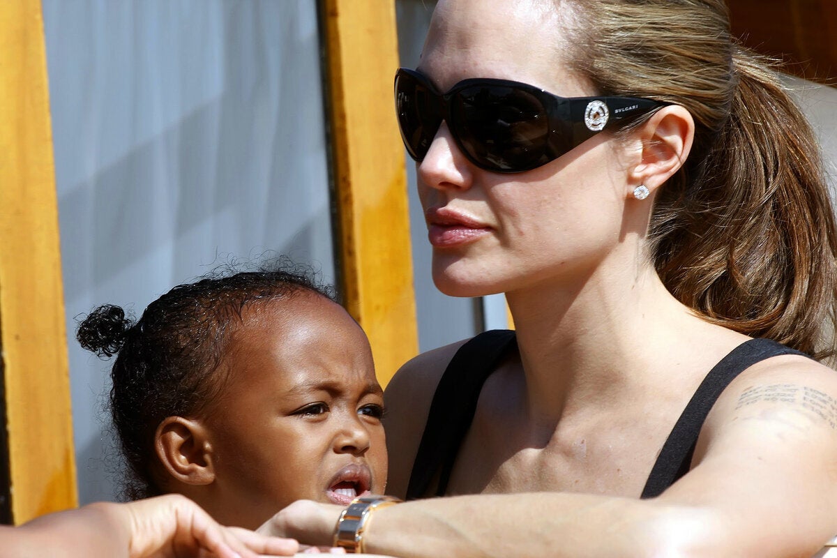 Υιοθεσία της Zahara το 2005