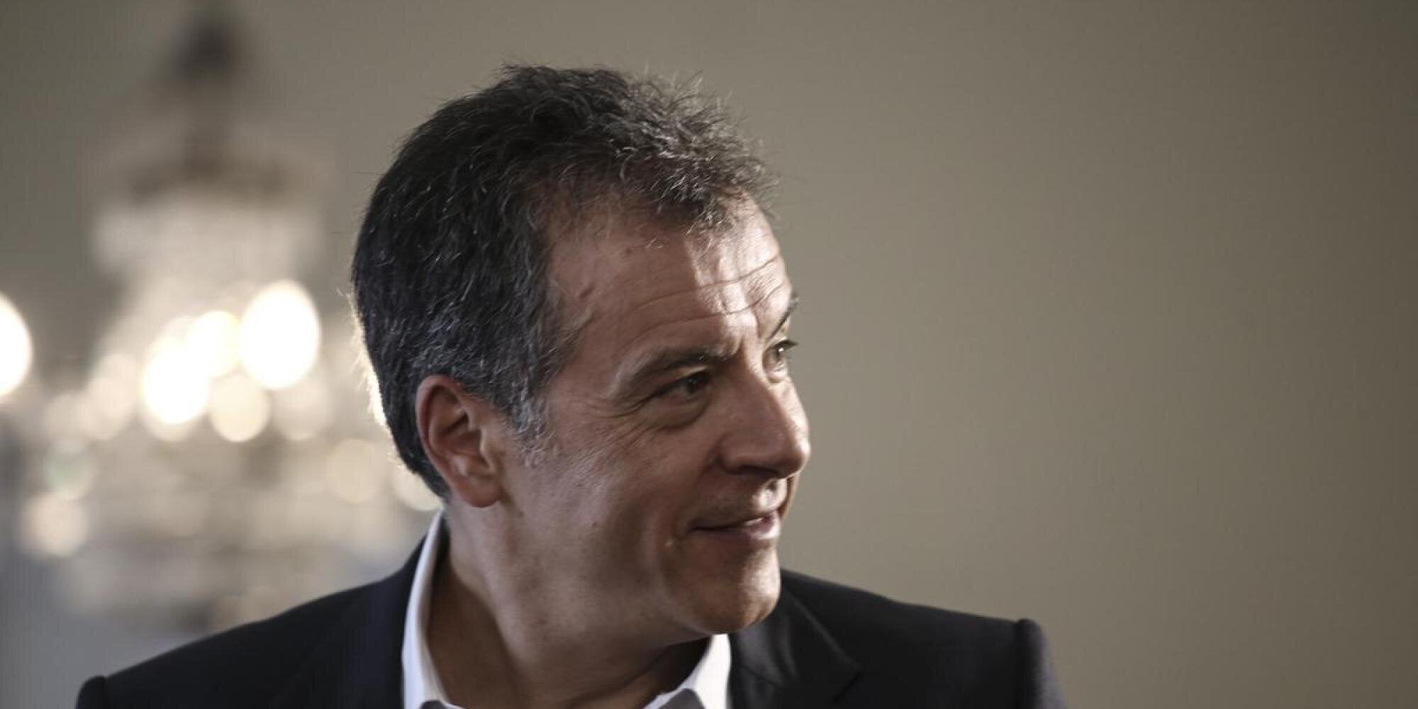 Θεοδωράκης: «Ο Τσίπρας όφειλε και οφείλει να ζητήσει συγγνώμη»