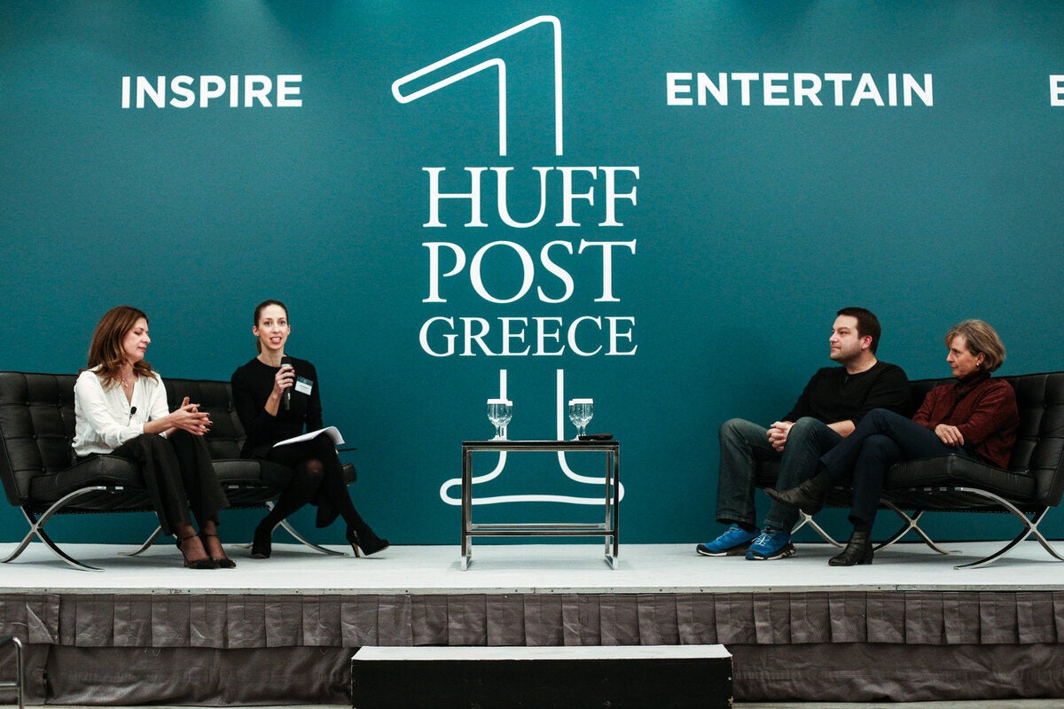 Από αριστερά: Αγγελική Πατρούμπα, Αθηνά Παπακώστα, Αλέξανδρος Θεοδωρίδης και Λώρα Παππά