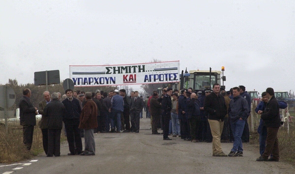 Σήμιτη, υπάρχουν και αγρότες!