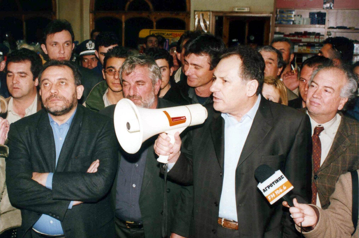 Το ΠΑΣΟΚ είναι εδώ