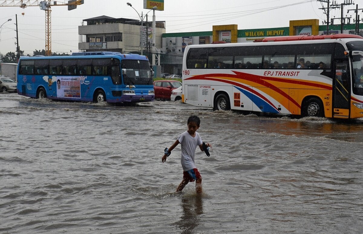 Commonwealth Avenue - Φιλιππίνες