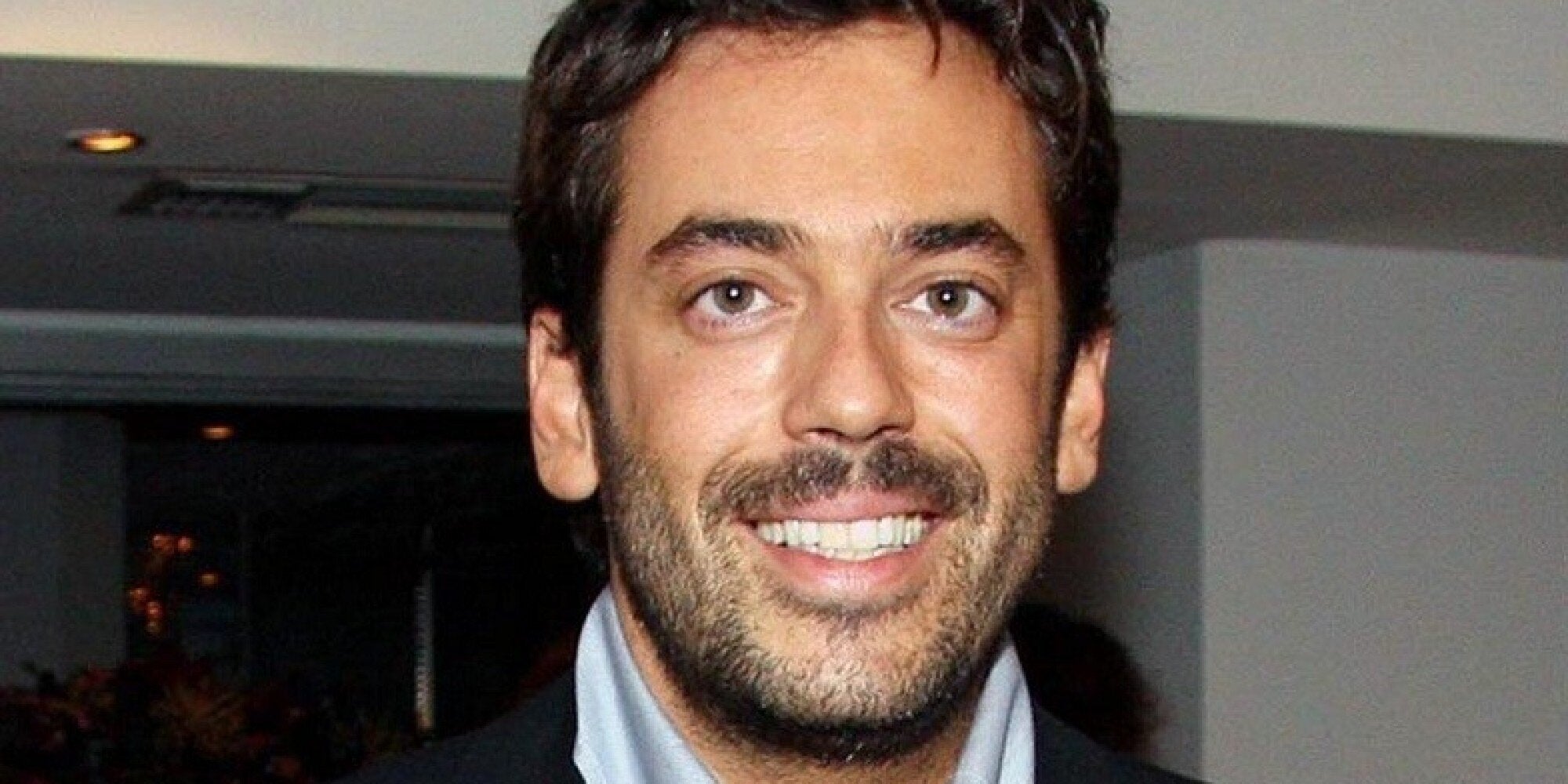 Πάνος Καλλίτσης: “Δέχθηκα τρεις σφαίρες, τη μια στην καρδιά, αλλά επέζησα”