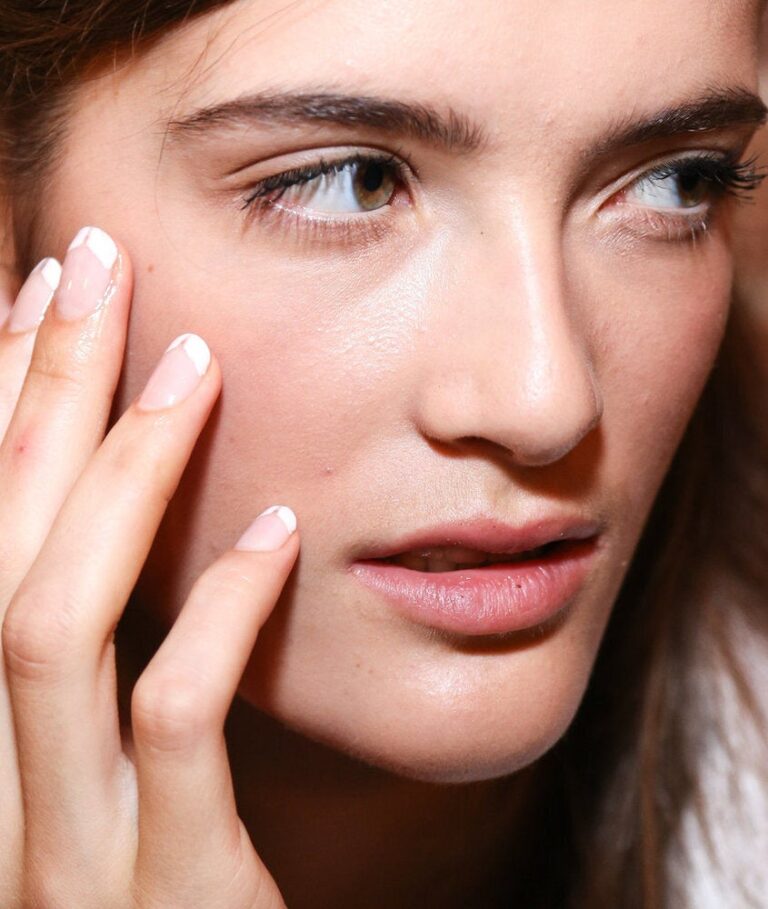 5. «Φρέσκα» γαλλικά μανικούρ