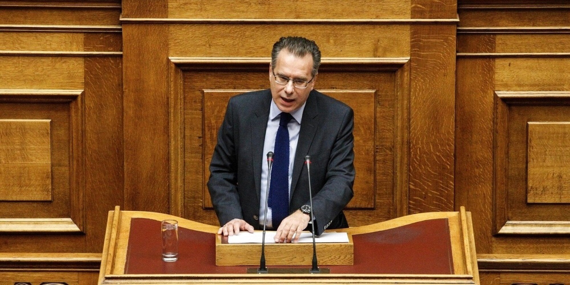 Κουμουτσάκος: «Η κυβέρνηση προσβάλλει την κοινή λογική και τους πολίτες»