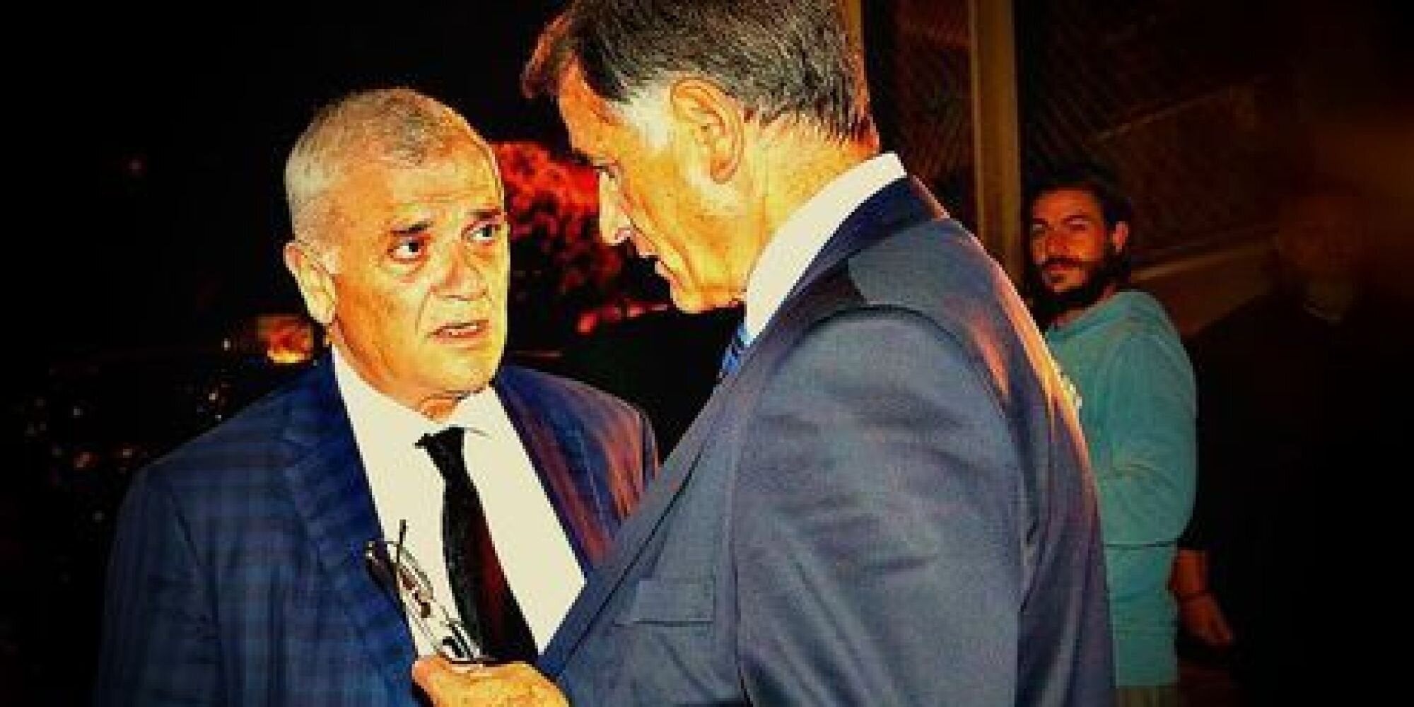 Βατερλώ σε όλα τα επίπεδα