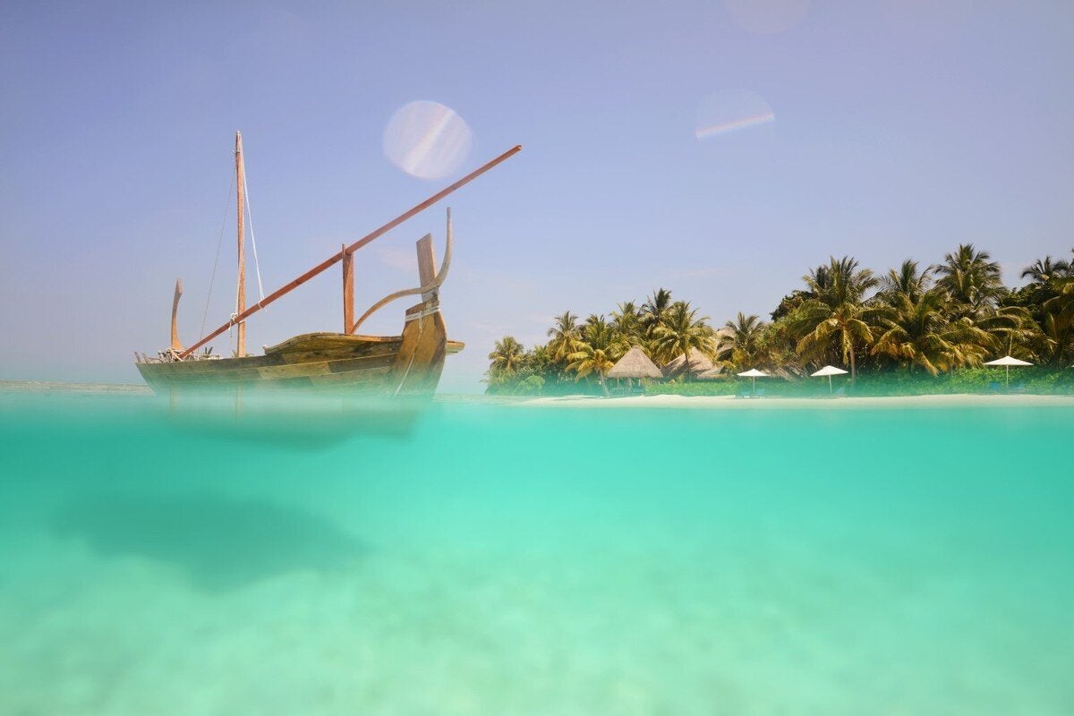 Fesdhoo Island, Maldives 