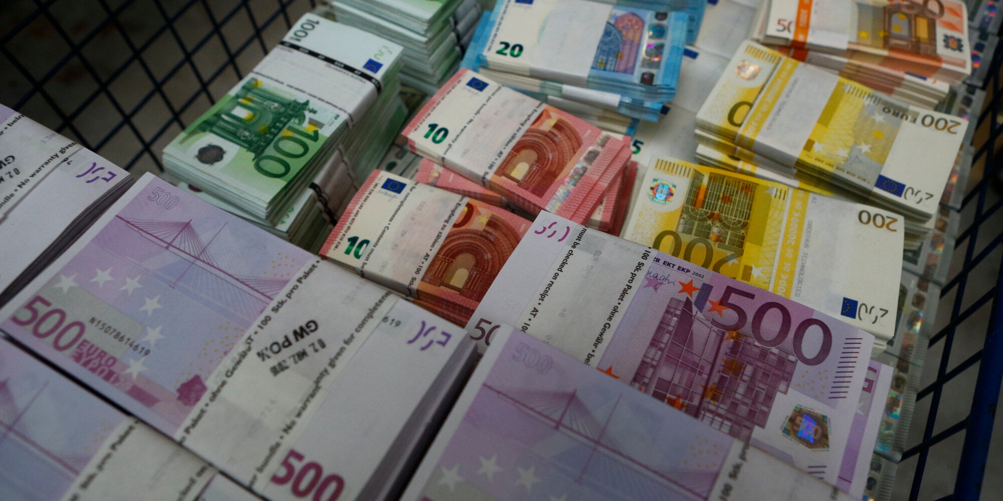 Ποσό 1,3 δισ. ευρώ άντλησε το ελληνικό Δημόσιο μέσω τρίμηνων εντόκων γραμματίων