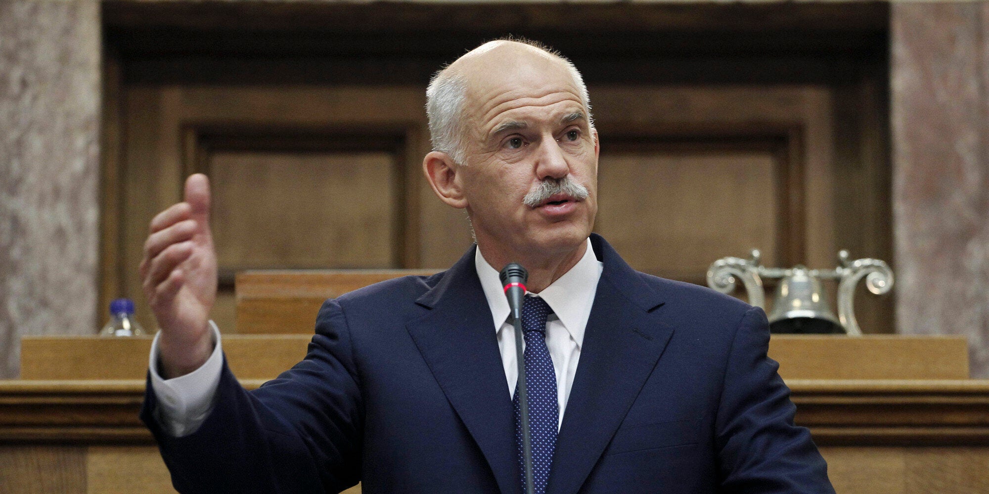 Παπανδρέου: «Ό,τι να’ναι» η διακυβέρνηση ΣΥΡΙΖΑ- ΑΝΕΛ, πάλι σε αντιμνημονιακά κεραμίδια η ΝΔ