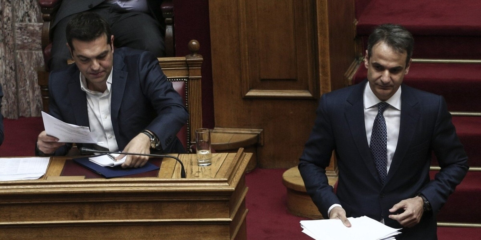 «Αγωνία» στο Μαξίμου βλέπουν κύκλοι της ΝΔ: «Σχολιάζουν επιλεκτικά στοιχεία δημοσκοπήσεων»