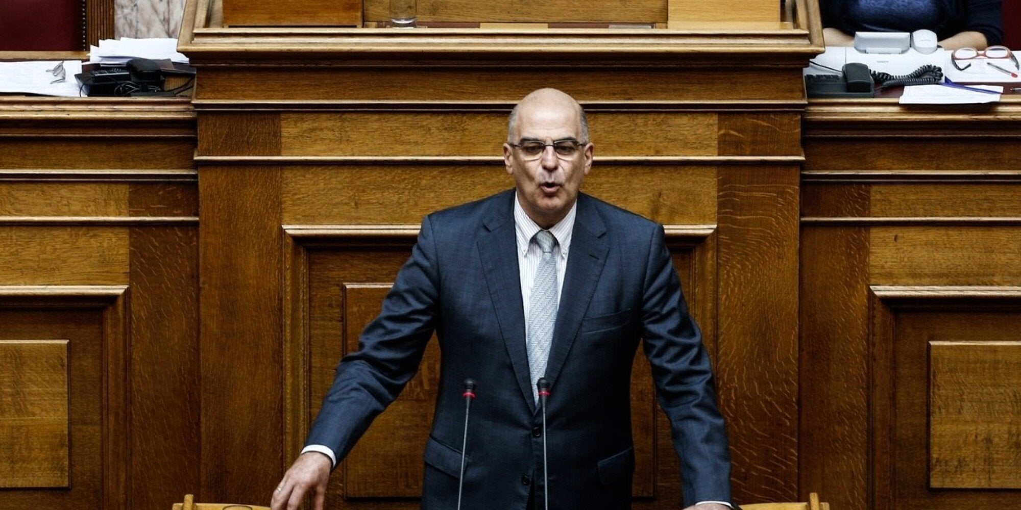 Διαψεύδει ο Δένδιας τους ισχυρισμούς της Χρυσής Αυγής ότι επισκέφθηκε τον τόπο της δολοφονίας του Φύσσα