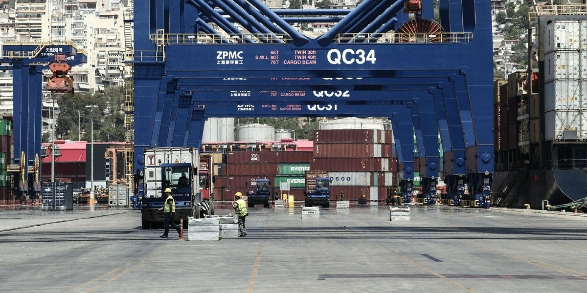 Υπεγράφη η συμφωνία εξαγορών μετοχών μεταξύ Cosco και ΤΑΙΠΕΔ για το 67% του ΟΛΠ