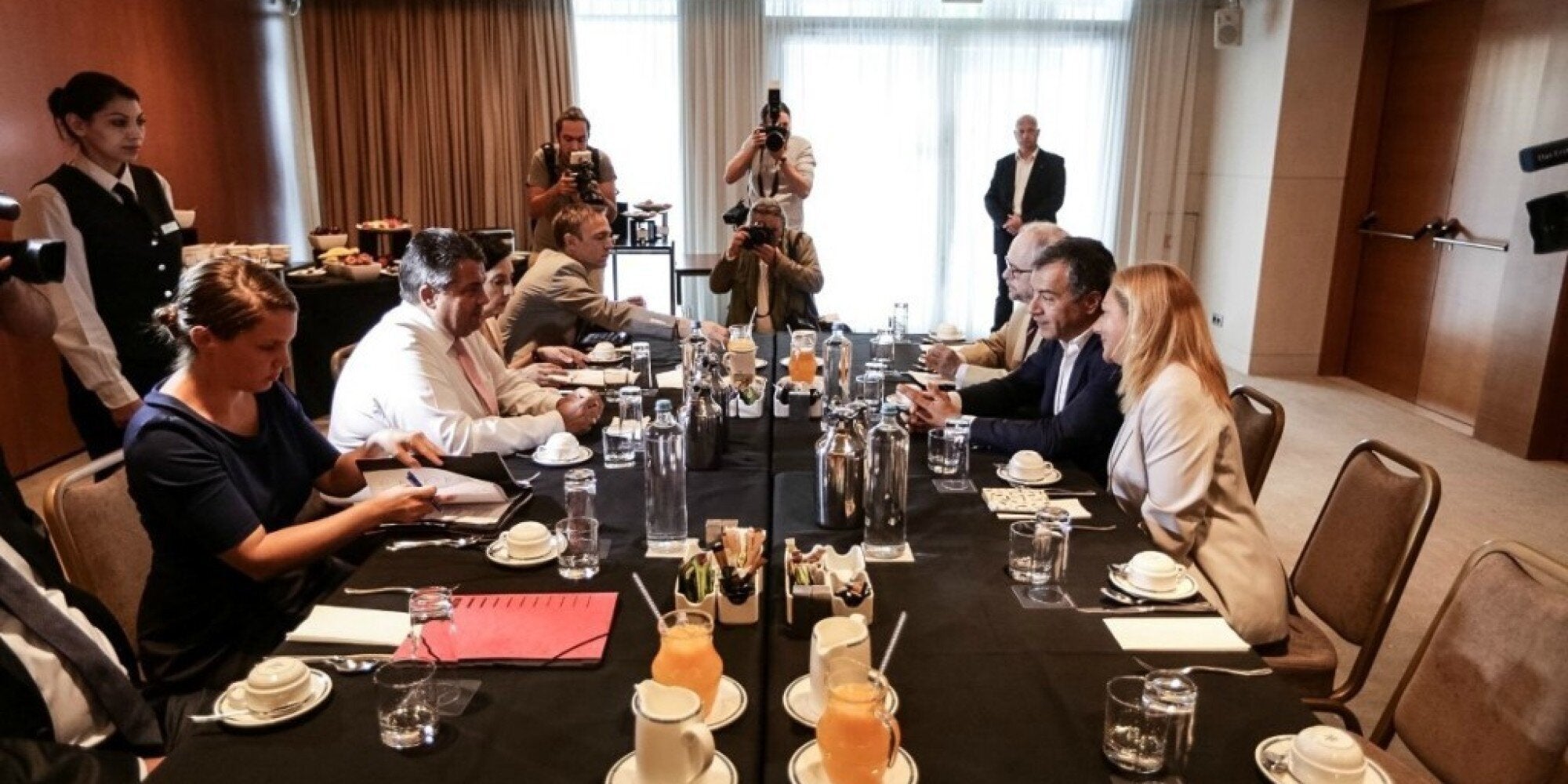 Θεοδωράκης σε Γκάμπριελ: Οι θεσμοί της Ευρώπης πρέπει να καταπολεμήσουν την ανεργία των νέων