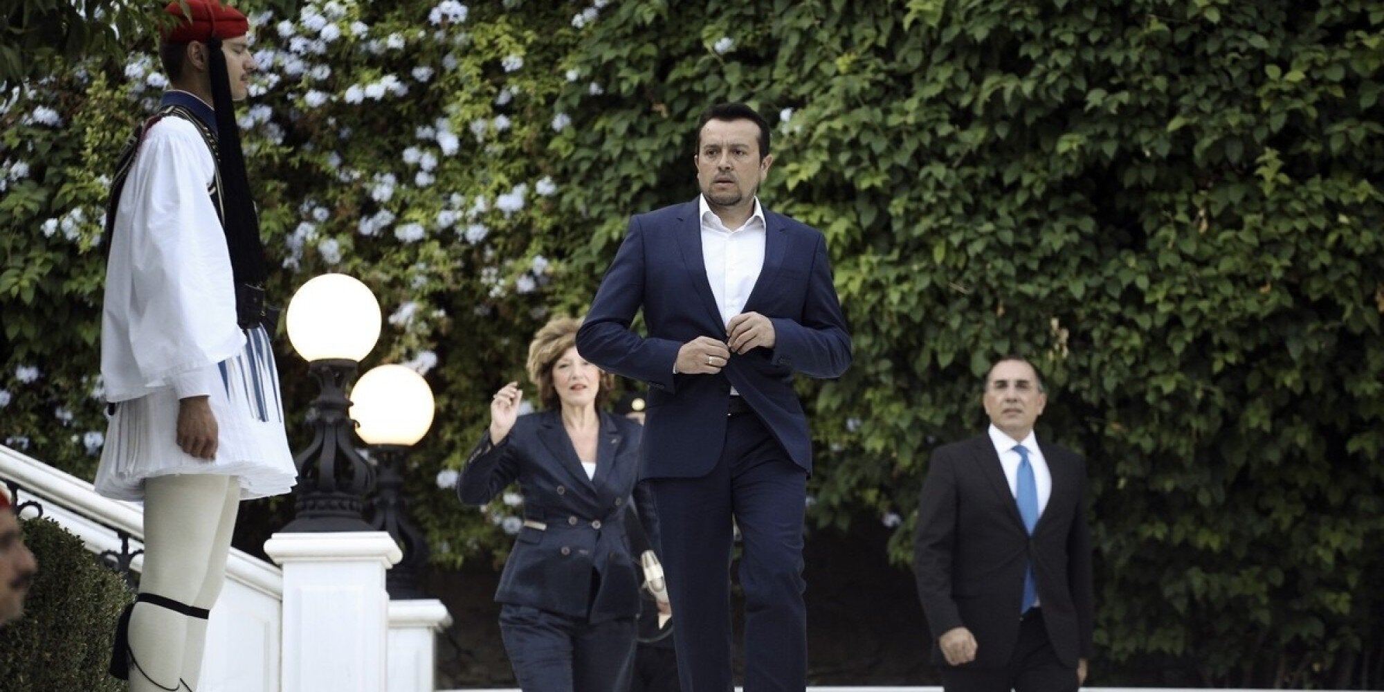 Αντιδράσεις από την αντιπολίτευση για τον διαγωνισμό για τις τηλεοπτικές άδειες