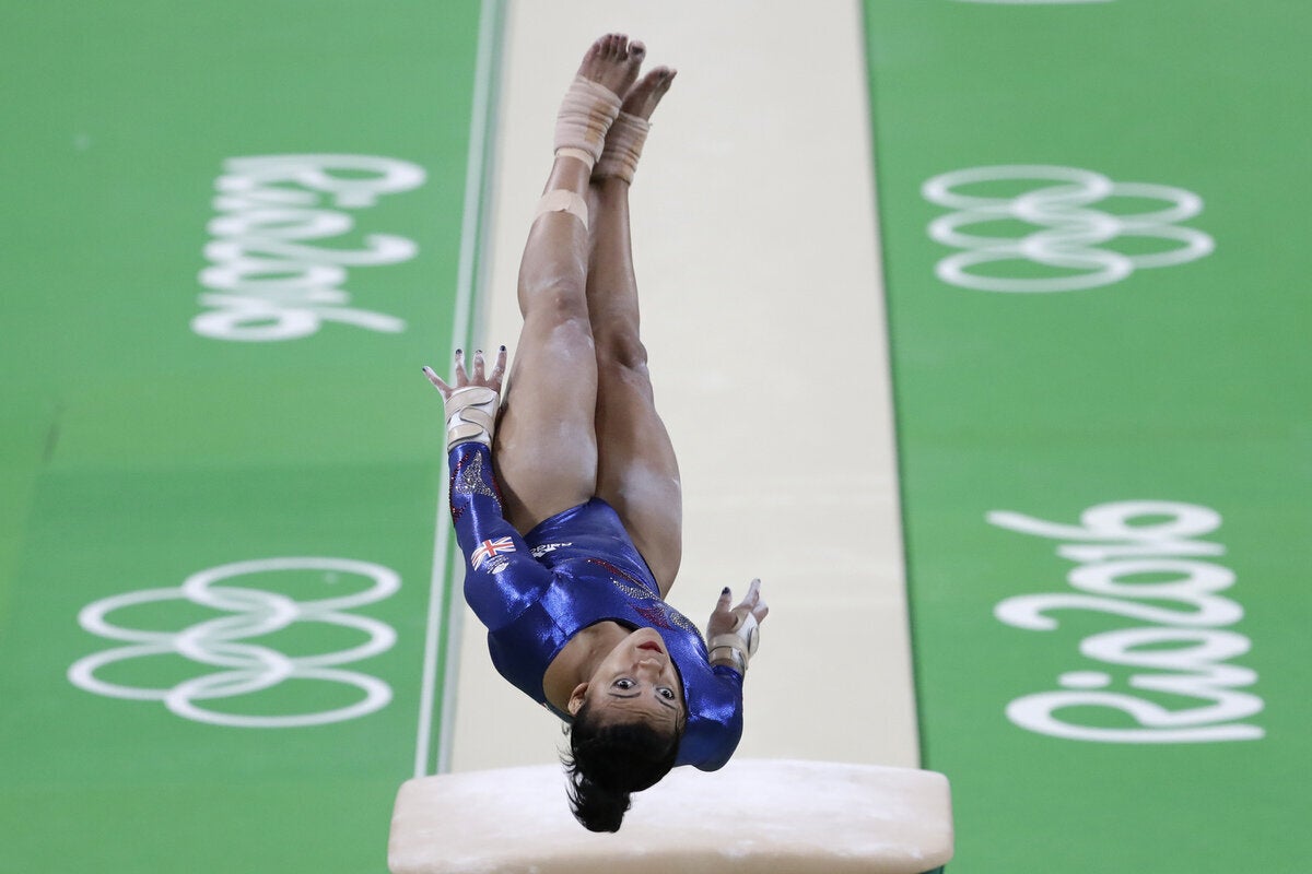 Elissa Downie (GB), Ενόργανη