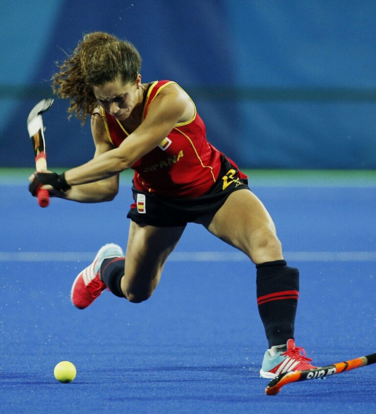 Georgina Oliva Isern (ESP), Χόκεϊ