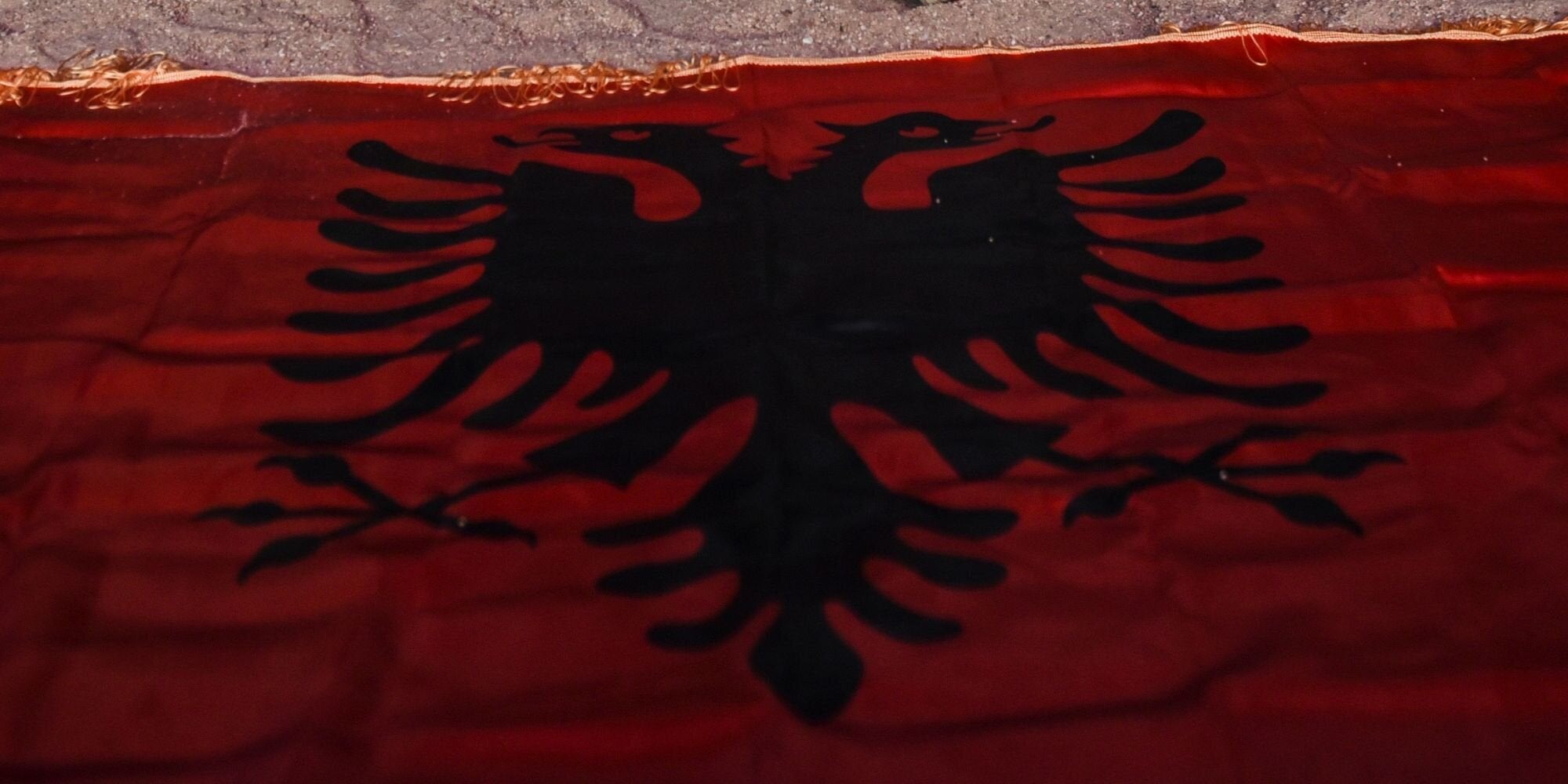 Απαγορεύτηκε η είσοδος του Αλβανού εθνικιστή Ταχίρ Βελίου στην Ελλάδα. Ήθελε να παρουσιάσει βιβλίο για τη «Μεγάλη Αλβανία»