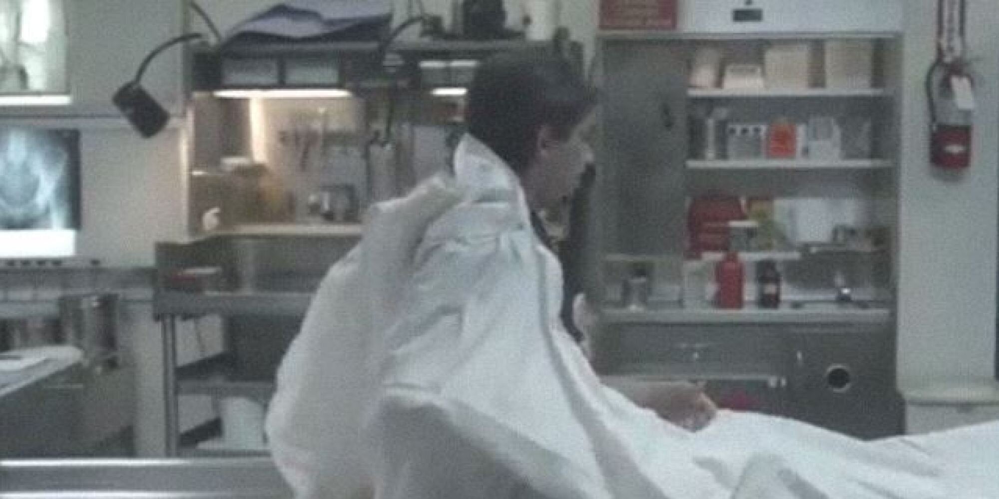 Φάρσα τρόμου σε υποψήφιους για μια θέση εργασίας στο νεκροτομείο