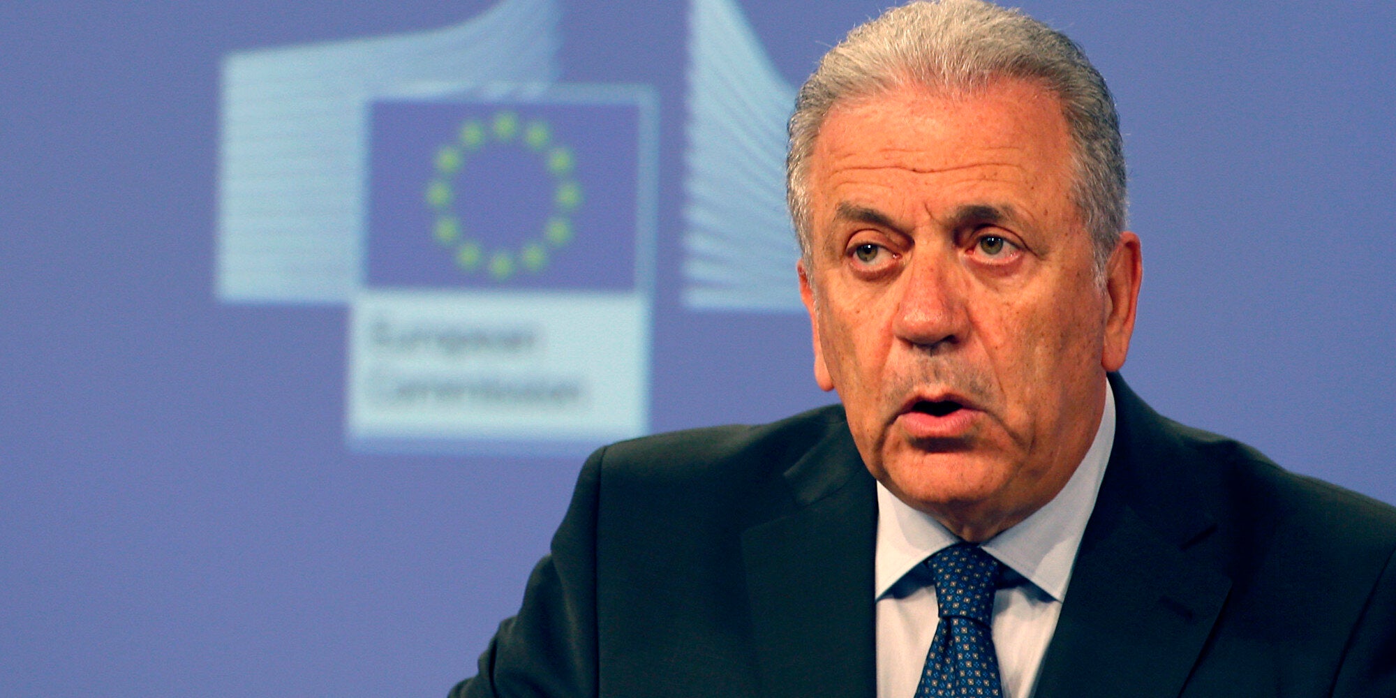 Αβραμόπουλος: Δεν είμαι ικανοποιημένος με τις μετεγκαταστάσεις προσφύγων, αλλά υπάρχει πρόοδος