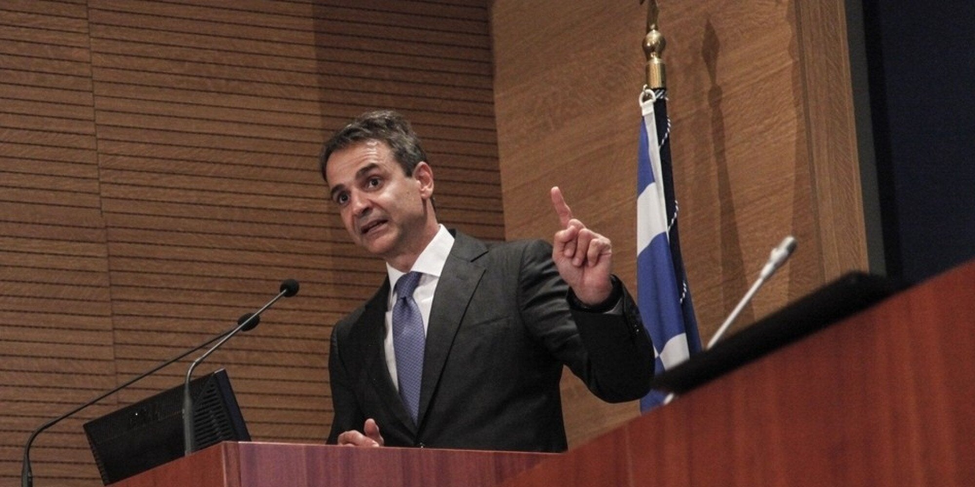 Μητσοτάκης: Όλοι πρέπει να βάλουμε πλάτη, πολιτεία, επιχειρήσεις, εργαζόμενοι και πολιτικός κόσμος