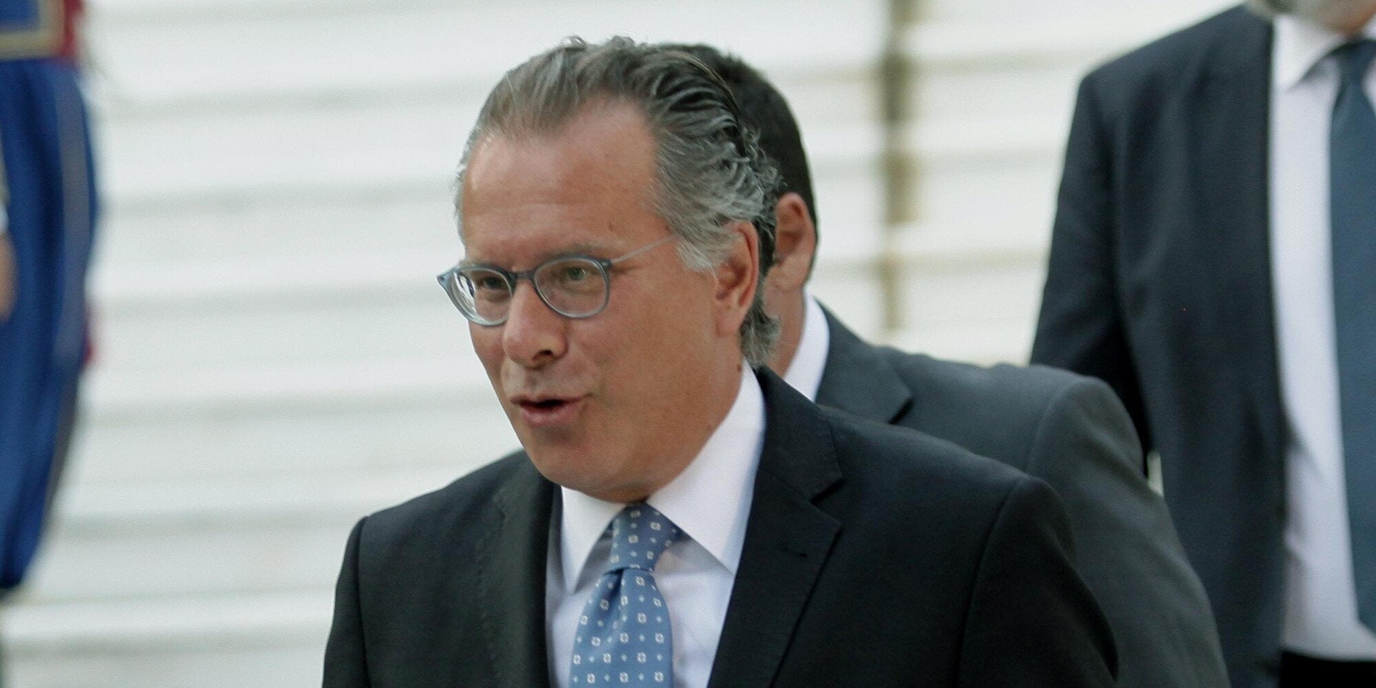 Κουμουτσάκος για τηλεοπτικές άδειες: «Να δημοσιοποιηθούν μέσα στην ημέρα, τα πόθεν έσχες για όλο το ποσό του τιμήματος»