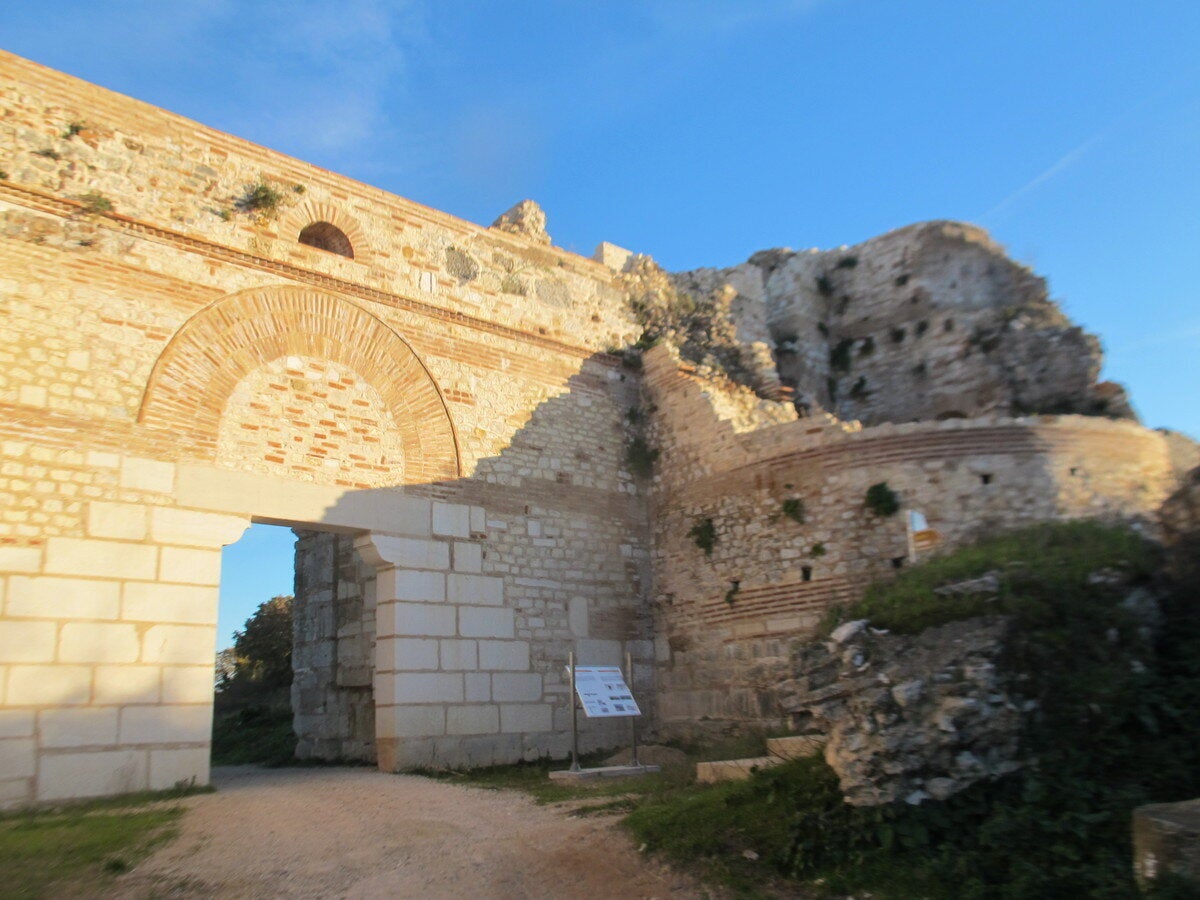 Δυτική Πύλη παλαιοχριστιανικών τειχών