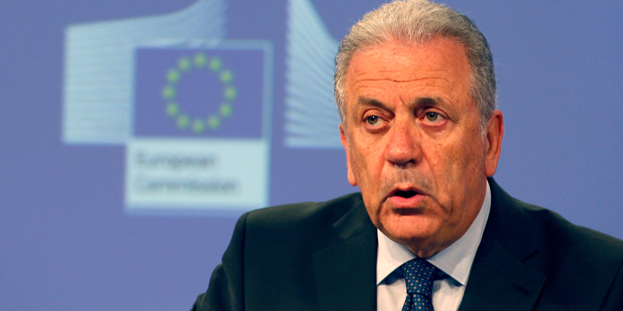 Αβραμόπουλος: Οι 60.000 πρόσφυγες και μετανάστες δεν θα παραμείνουν εσαεί στην Ελλάδα