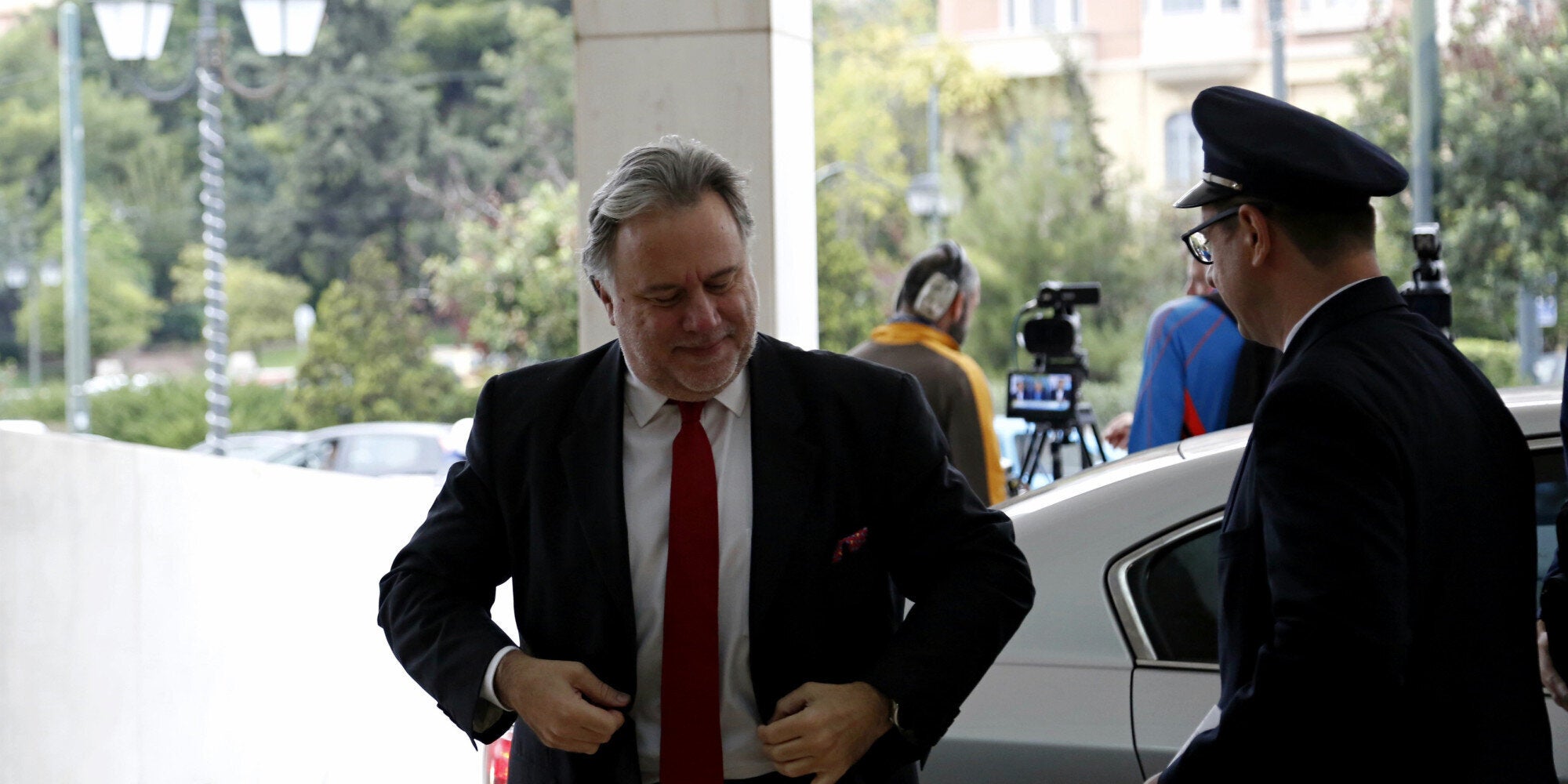 «Αναβολή» για το Νοέμβριο πήραν τα δύσκολα των εργασιακών