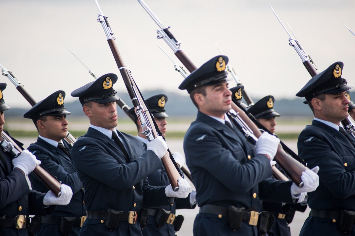 Το τιμητικό άγημα