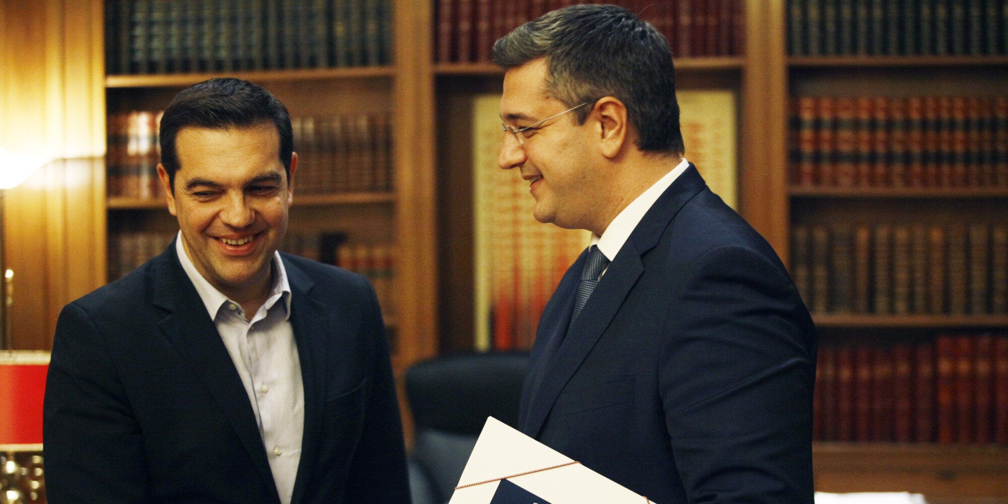 Προσφυγικό και οικονομικά ζητήματα για την Περιφέρεια στη συνάντηση Τσίπρα με Τζιτζικώστα