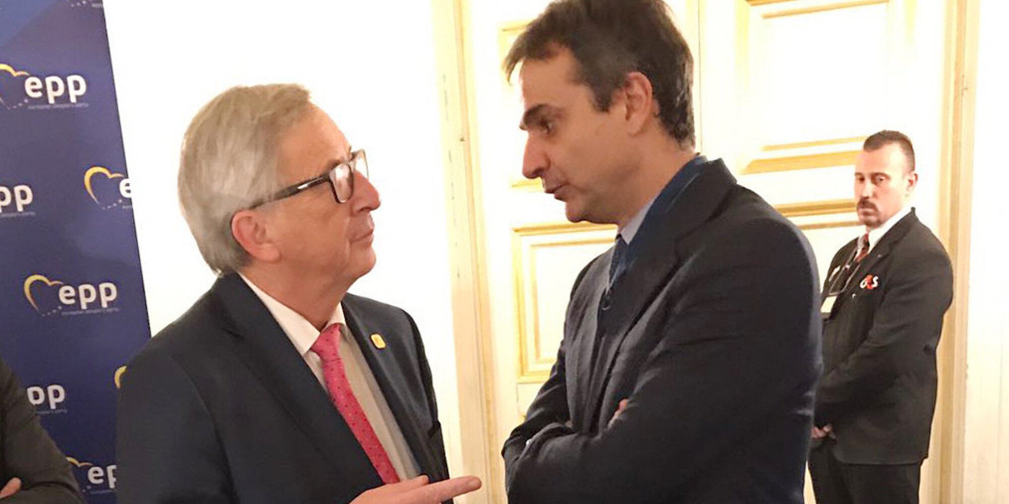 Γιούνκερ, Μοσκοβισί, Ντομπρόβσκις και Αναστασιάδη είδε ο Μητσοτάκης στις Βρυξέλλες