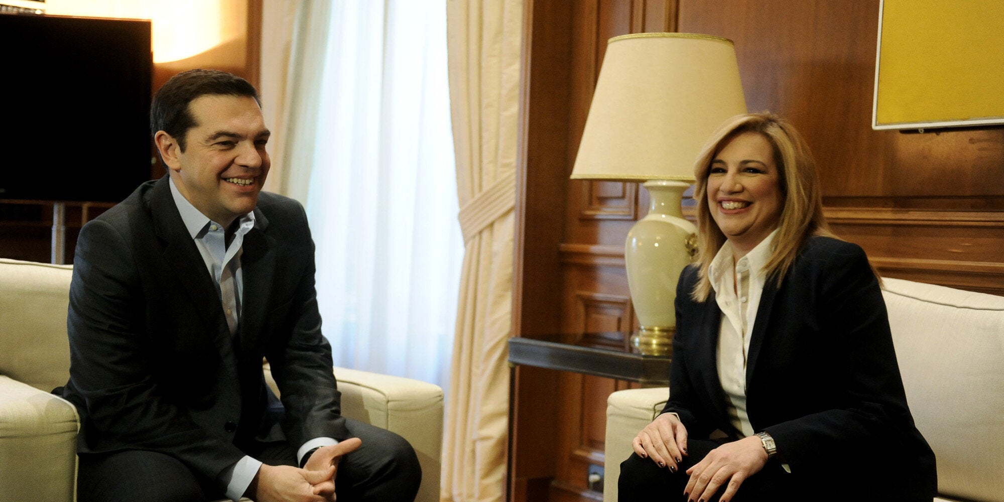 Κυπριακό: Αντιρρήσεις Γεννηματά για τις «αναχρονιστικές εγγυήσεις τρίτων χωρών». Τάχθηκε υπέρ της αποχώρησης των στρατευμάτων κατοχής