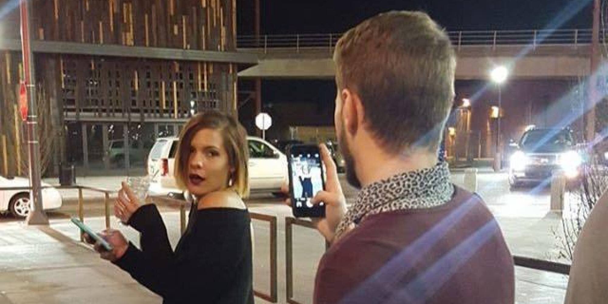 Boyfriends of Instagram: Οι αφανείς ήρωες που κοπιάζουν για να βγάλουν οι κοπέλες τους ωραίες φωτογραφίες