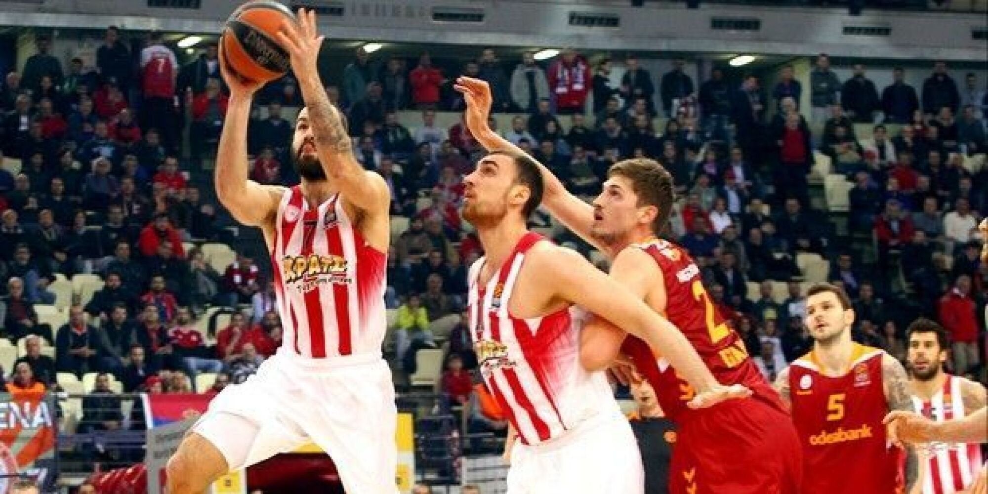 Τον πήρε ο ύπνος και καταποντίστηκε από την Γαλατασαράι ο Ολυμπιακός