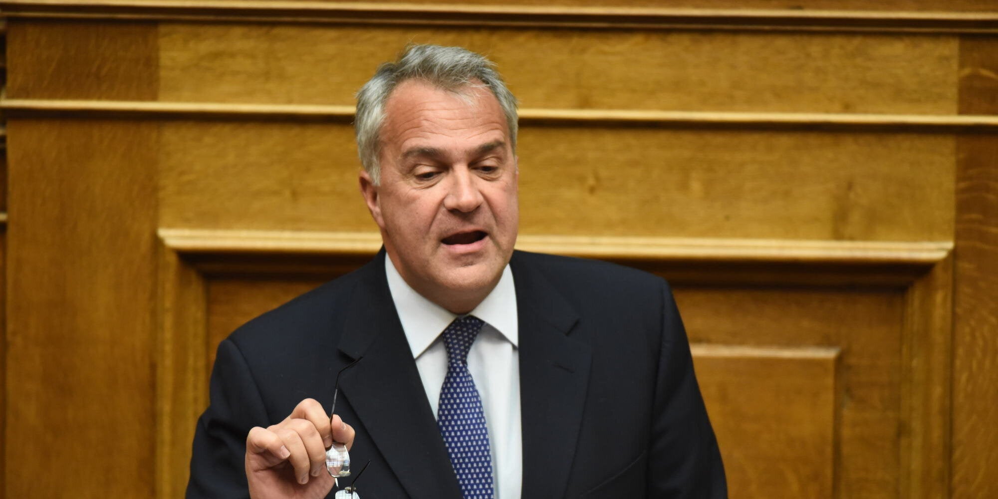 Βορίδης: Τώρα θα ρίχναμε την κυβέρνηση και δεν θα υπερψηφίζαμε τα μέτρα. Και σε αυτό συμφωνεί ο κ. Μεϊμαράκης