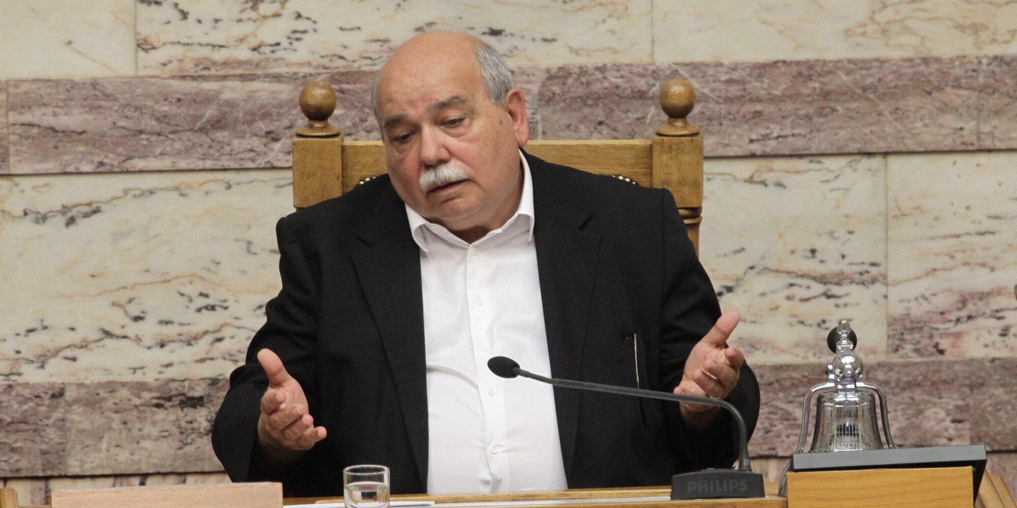 Βούτσης: Αναγκαία η διατήρηση του δημόσιου χαρακτήρα της ΔΕΗ