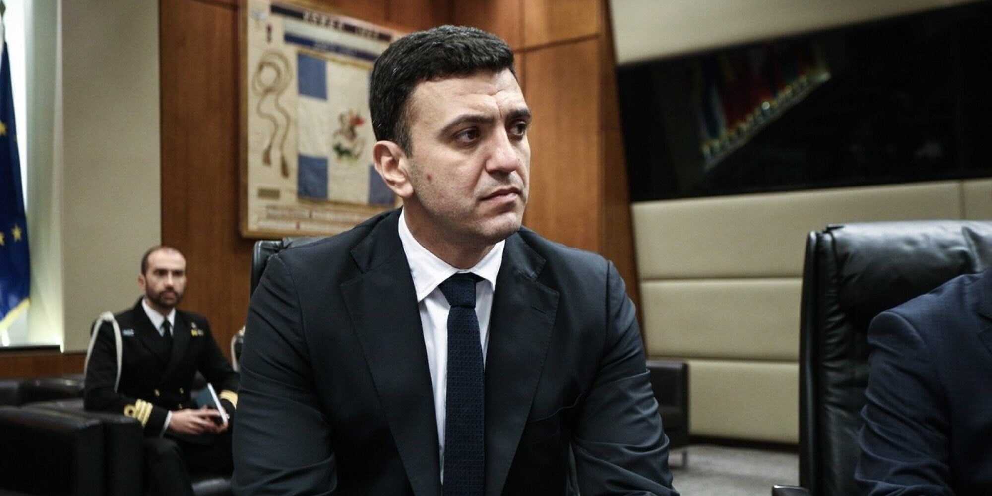 Κικίλιας: Θηλιά για όλους τους Έλληνες η γραβάτα του Τσίπρα