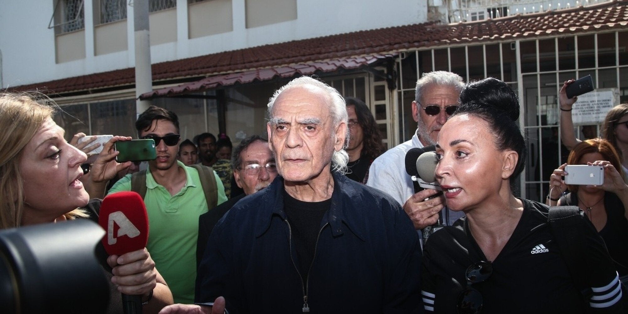 Σφοδρή επίθεση Σμπώκου κατά Τσοχατζόπουλου και Σταμάτη