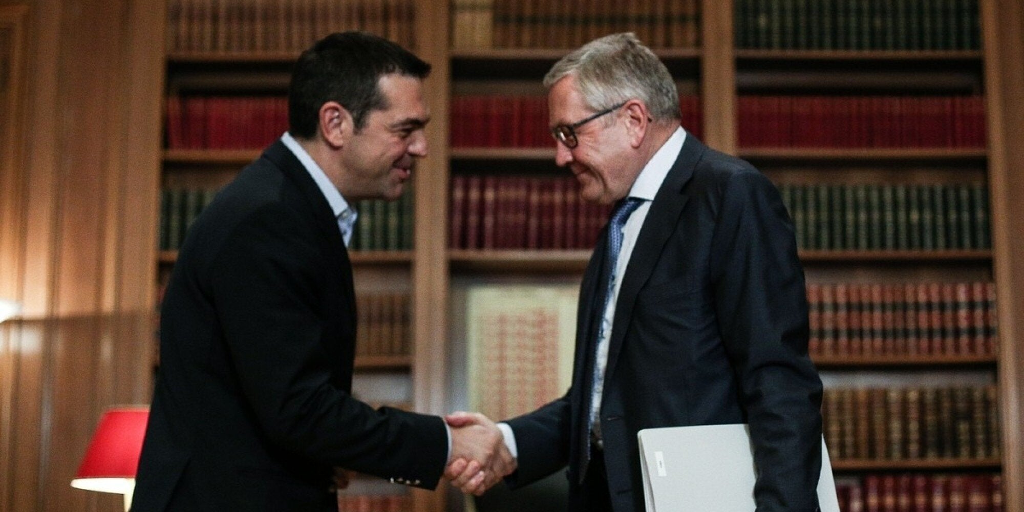 Συνάντηση Τσίπρα – Ρέγκλινγκ: Οι περικοπές και οι επώδυνες μεταρρυθμίσεις είναι πίσω μας