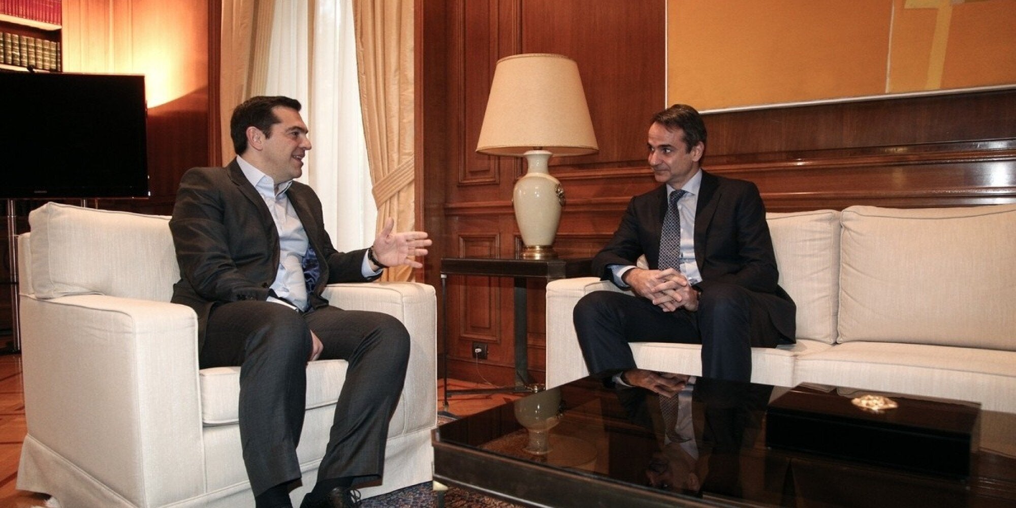 Στο Μαξίμου με το βλέμμα στην προ ημερησίας στη Βουλή: Η ατζέντα Μητσοτάκη στο ραντεβού με τον πρωθυπουργό