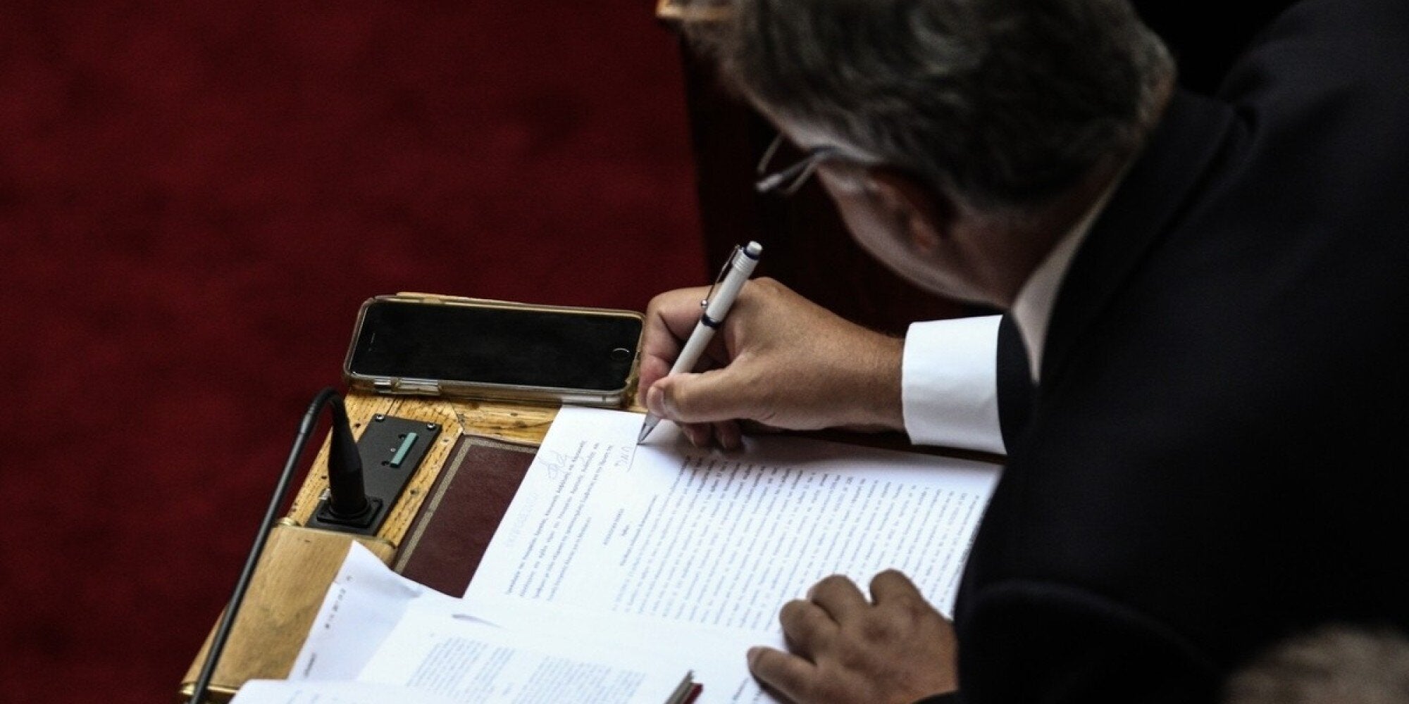 Βουλή-προαπαιτούμενα: Η έκβαση της διαπραγμάτευσης στο επίκεντρο της αντιπαράθεσης. Οι εισηγητές