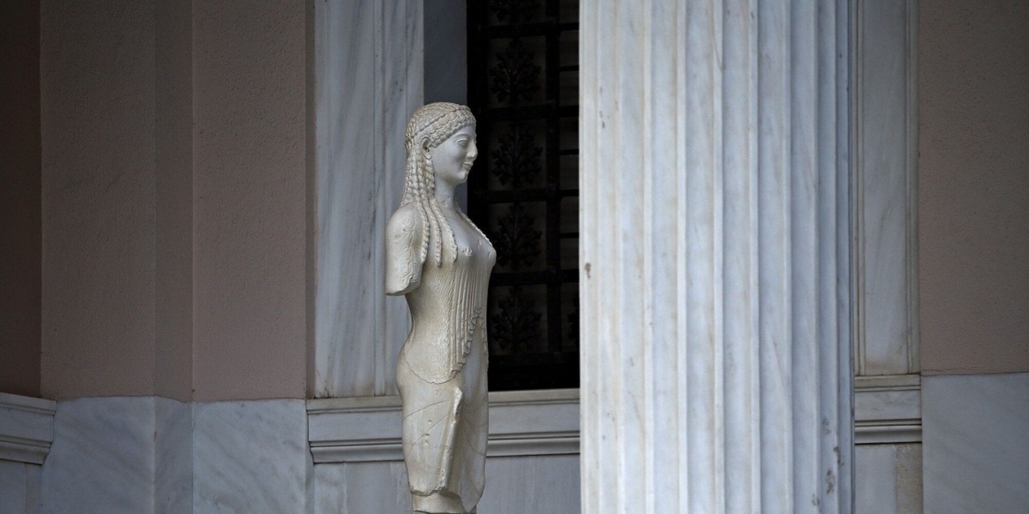 Μαξίμου: Θετικό μήνυμα στις αγορές η απόφαση του Eurogroup