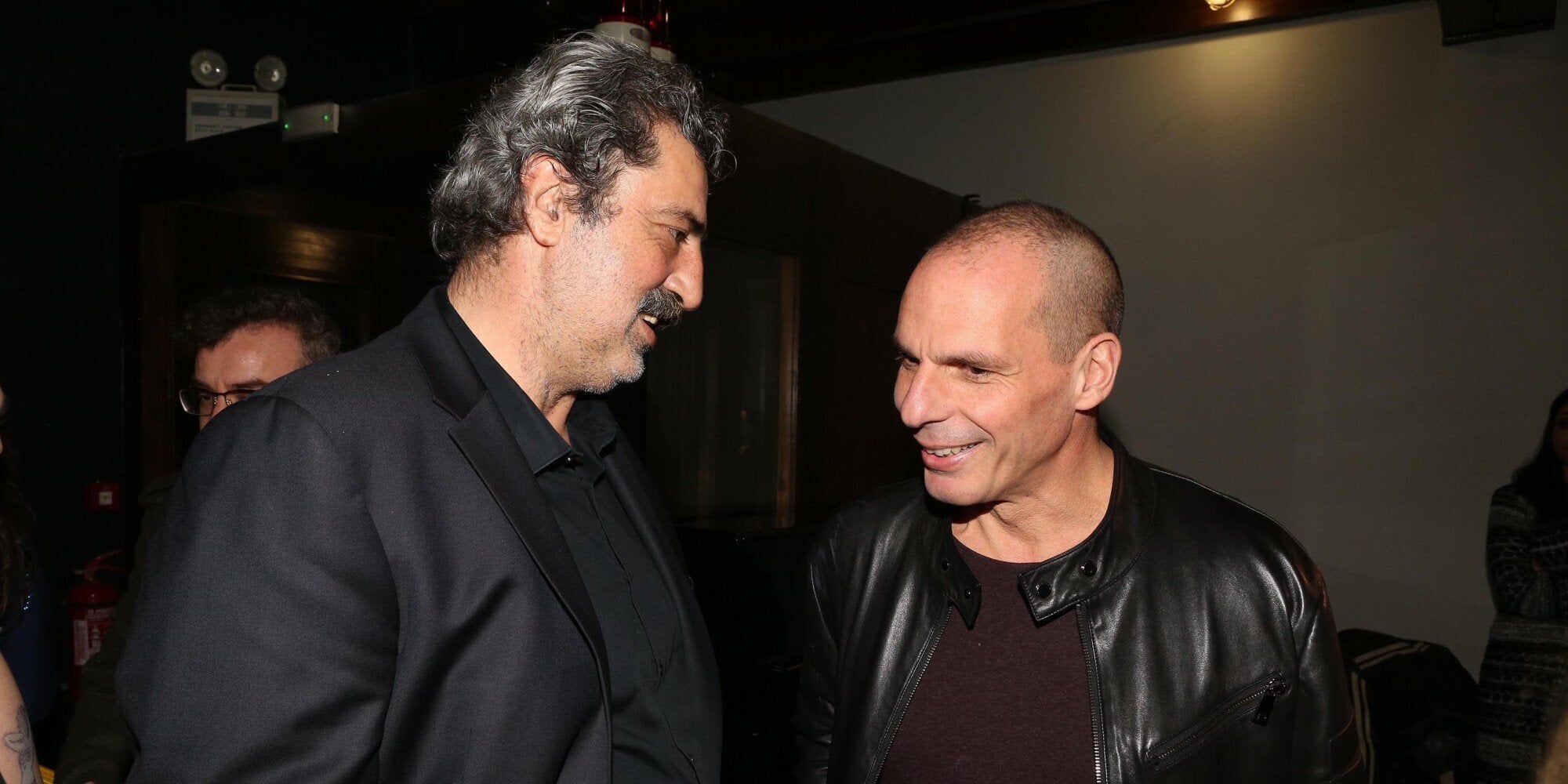 Διαδικτυακή κόντρα Πολάκη με Βαρουφάκη