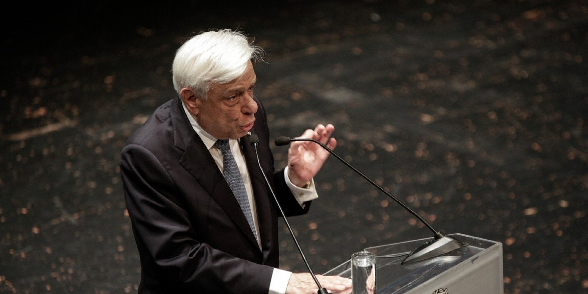 Παυλόπουλος: Η Ελλάδα, αν και όταν χρειαστεί, θα υπερασπιστεί την εδαφική ακεραιότητα και την κυριαρχία της