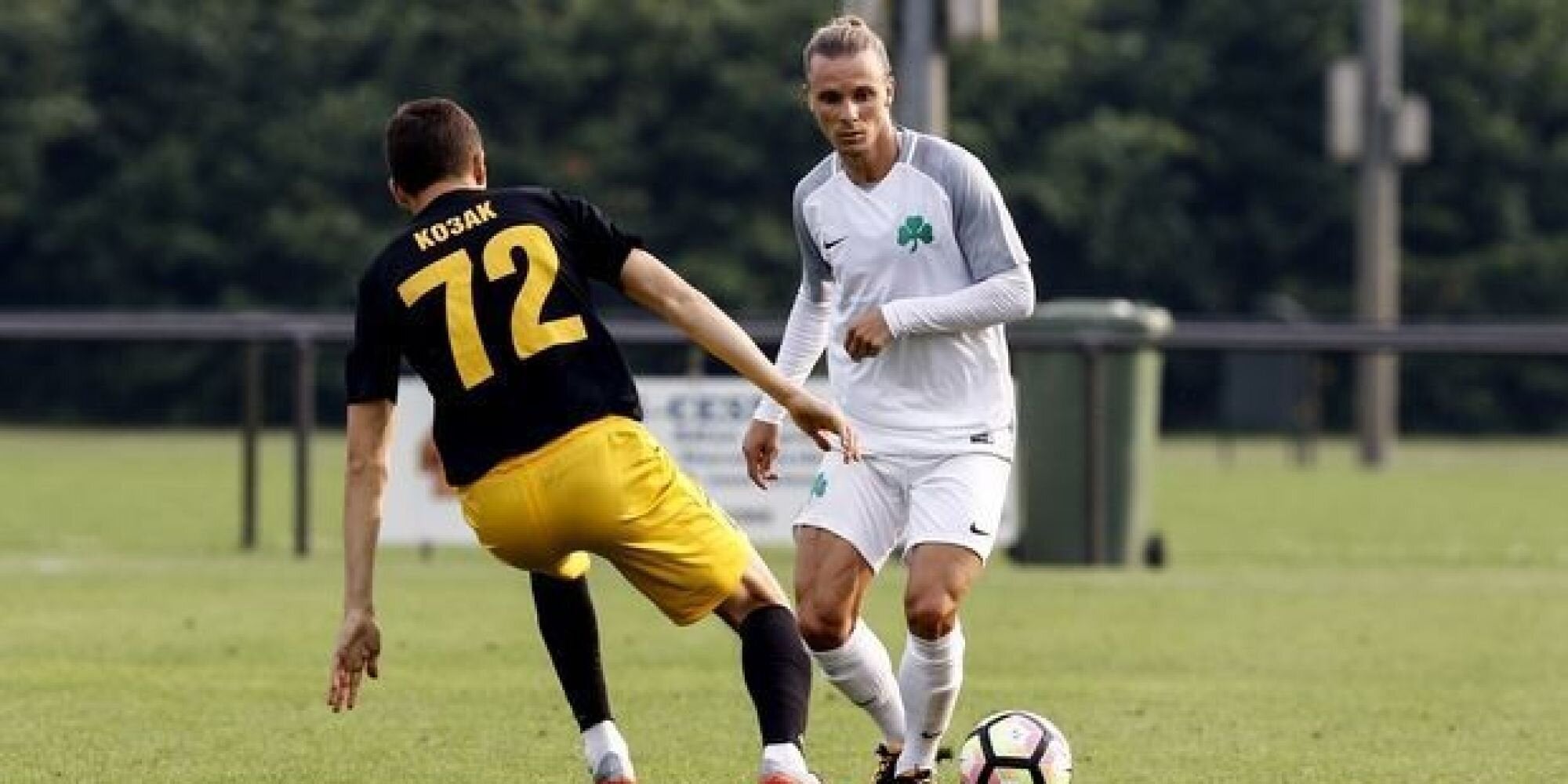 Η Κόνιασπορ ασχολείται με τον Χουλτ